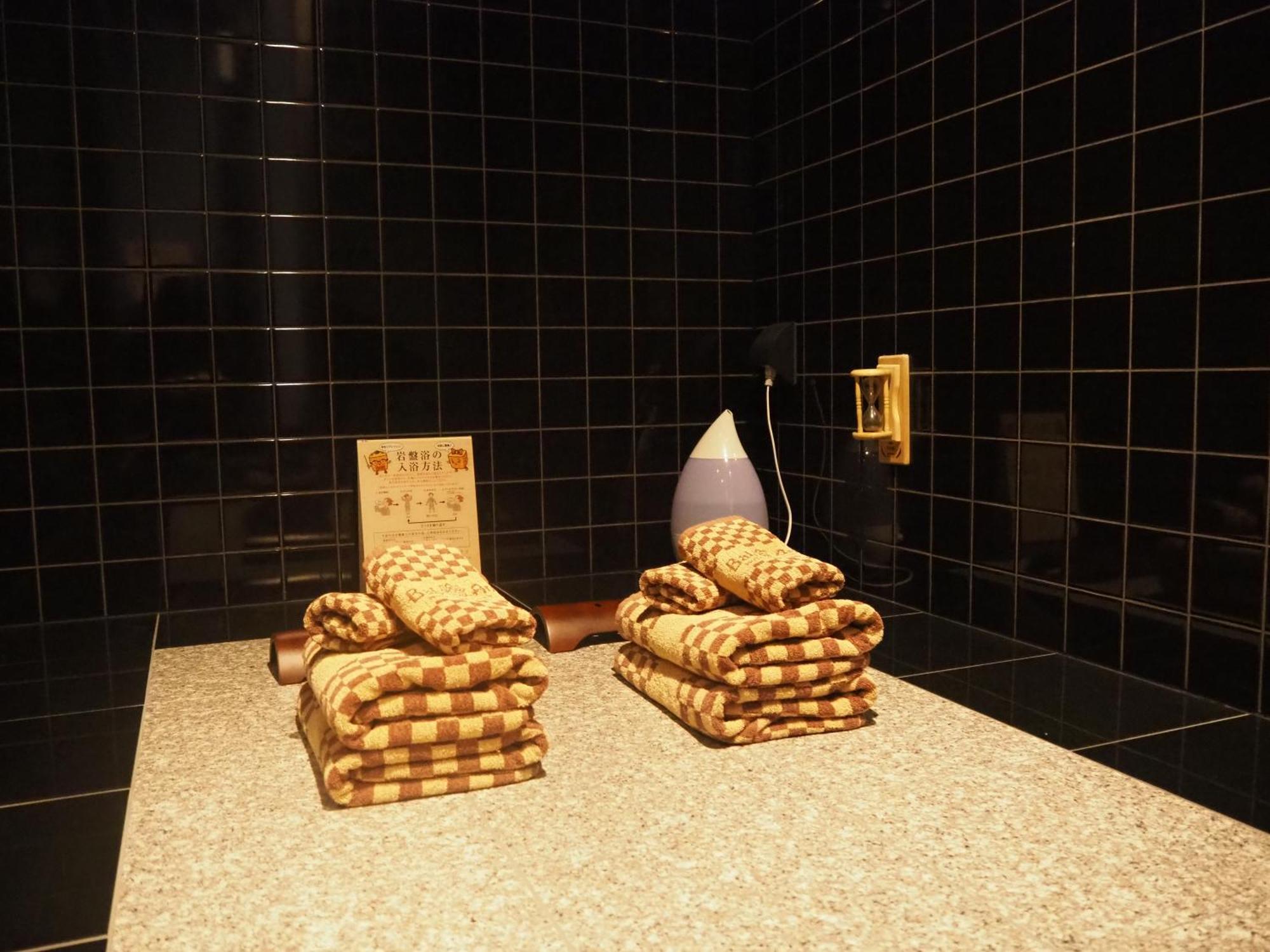 Hotel K6 Osaka Namba (Adults Only) Eksteriør billede
